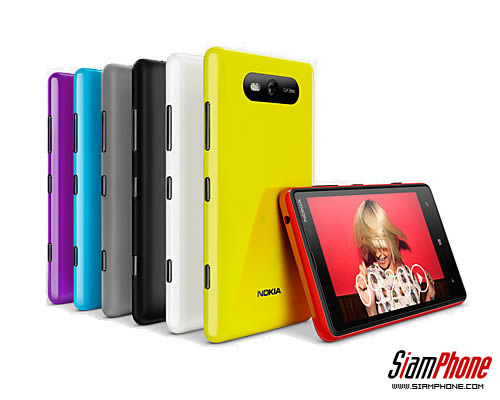 Nokia Lumia 820 สมาร์ทโฟนดีไซน์เรียบหรูพร้อมรันบนระบบปฏิบัติการ Windows