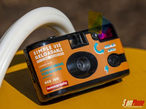 กล้อง Simple Use รุ่นฟิล์ม LomoChrome Turquoise ให้สีสันภาพที่มีเอกลักษณ์เฉพาะตัว